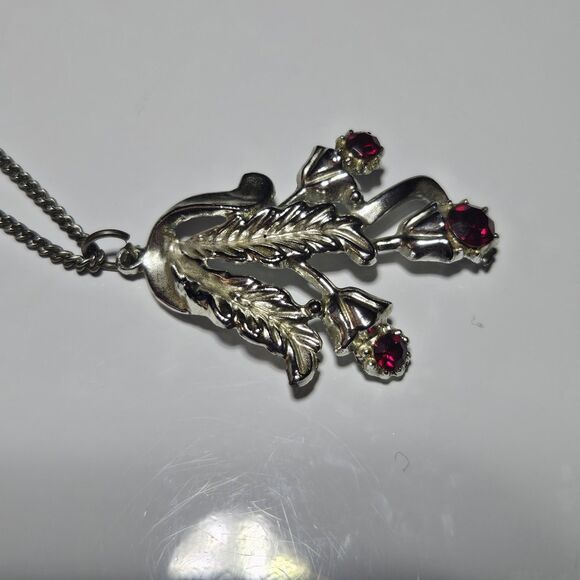 Vintage Red Aurora Borealis Crystal Floral Pendant Necklace Silver Tone 16" - Picture 14 of 15
